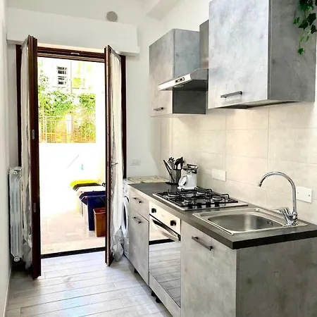 Apartment Novella 24 *